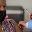 https://files-prod.rcnradio.com/public/styles/284_x_160_wepb/public/2025-10/AFP--20211011--9PJ2WP--v1--MidRes--ColombiaHealthVirusVaccine.jpg.webp